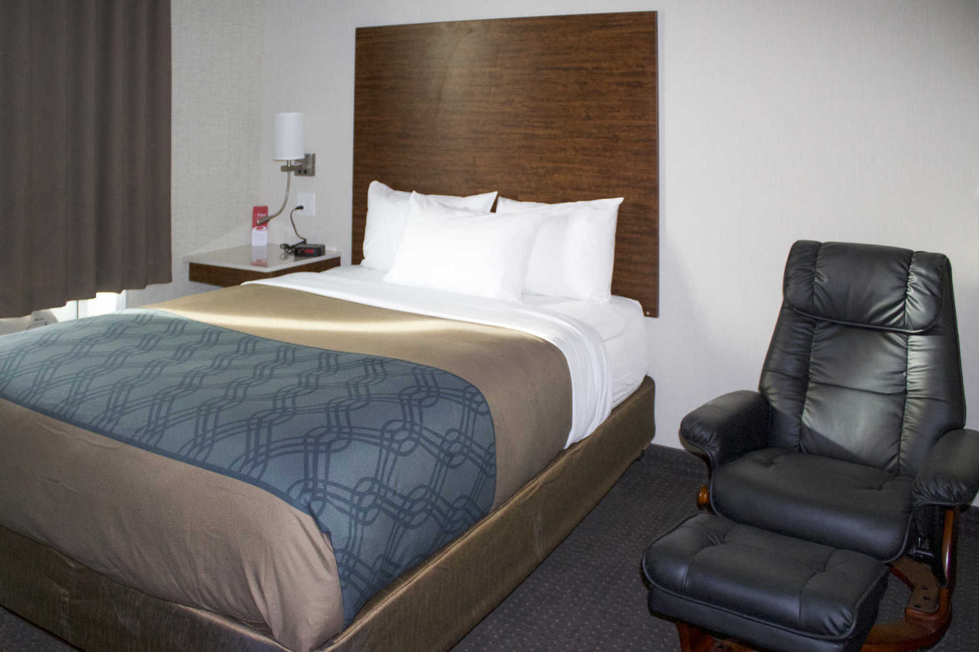 Econo Lodge Fox Creek Pokoj fotografie